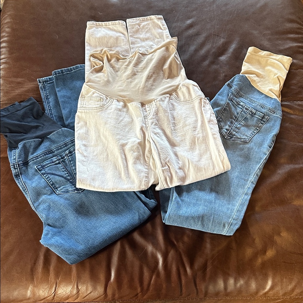 Maternity size medium jeans